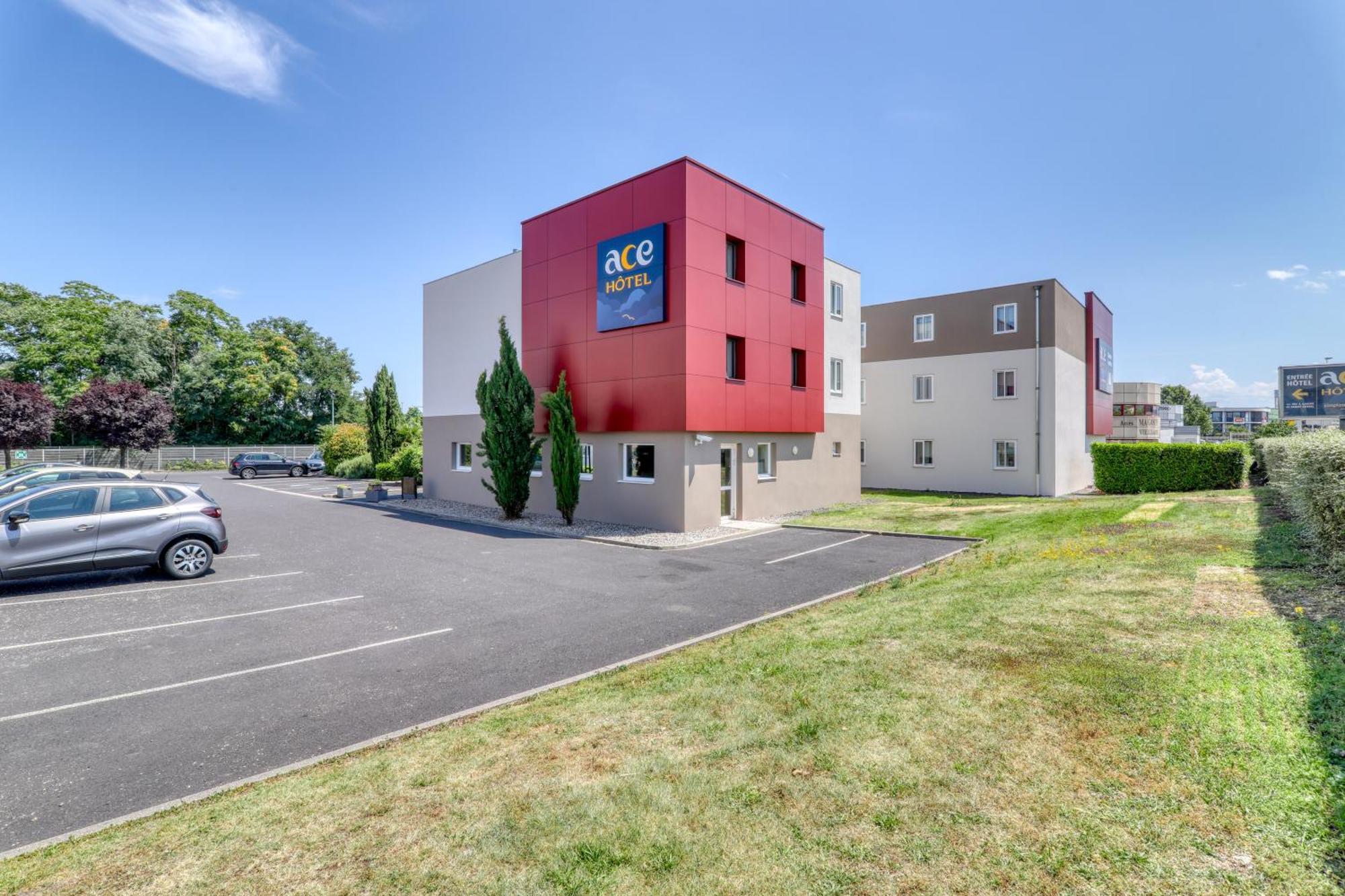 Ace Hotel Clermont Ferrand La Pardieu Exterior photo